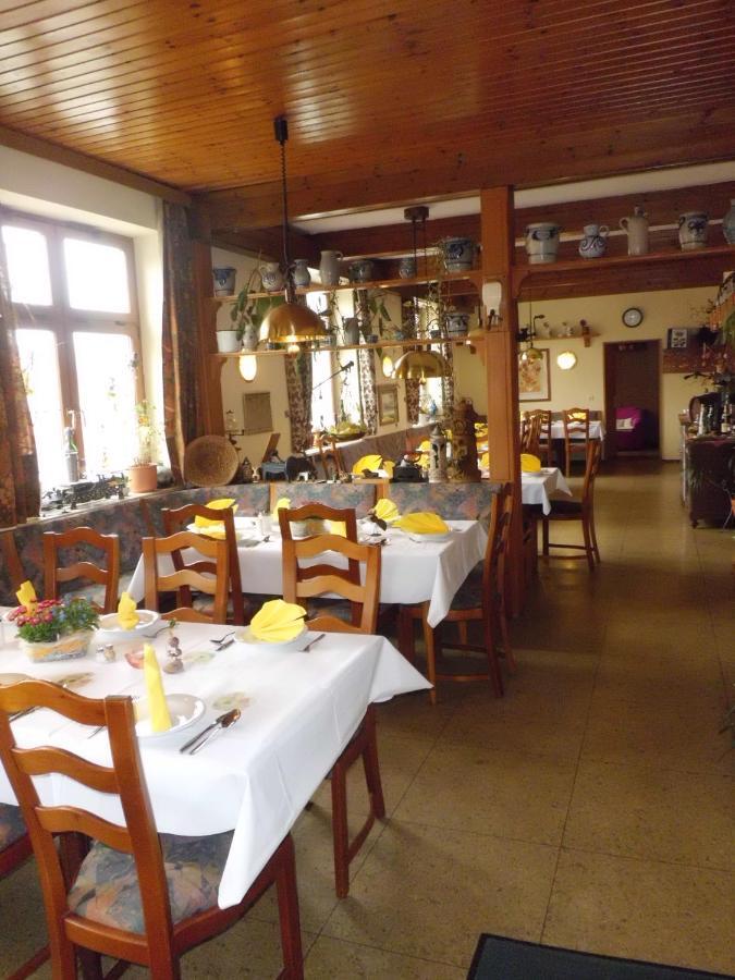 Restaurant - Pension Herrgottstal Креглинген Экстерьер фото